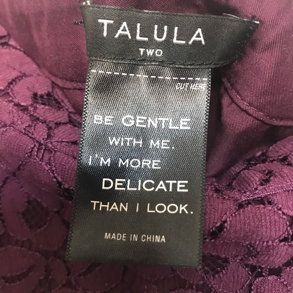 Aritzia tulula skirt in size 2 - Picture 3 of 4